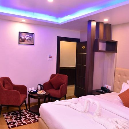 Marinha Airport Hotel Κατμαντού Εξωτερικό φωτογραφία
