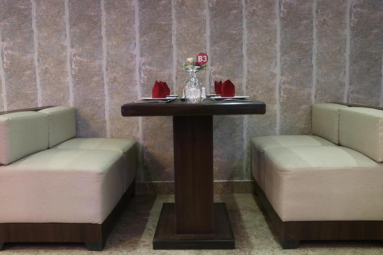 Marinha Airport Hotel Κατμαντού Εξωτερικό φωτογραφία